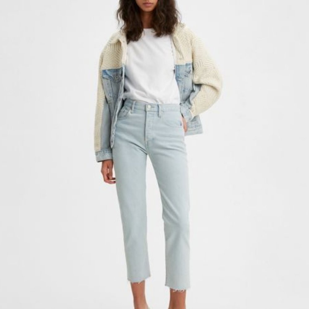 NWT LEVIS 501 skinny jeans light acid wash raw hem